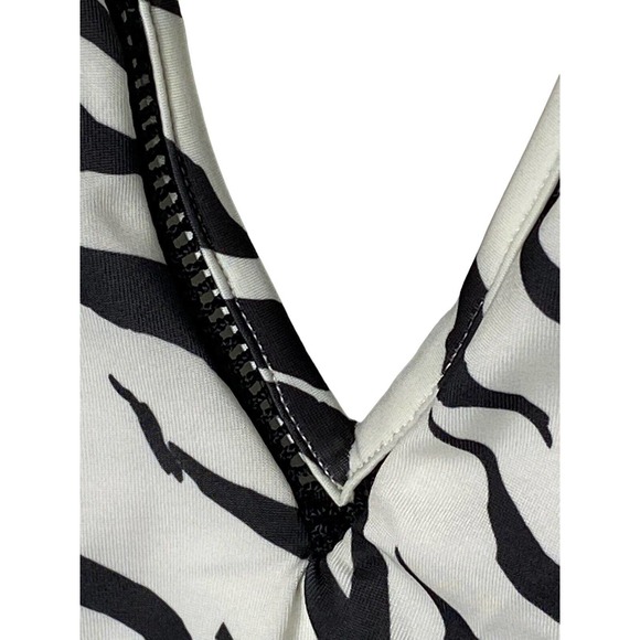 NWT Peixoto Womens Kai Swimsuit Sz Large Wild Zebra Plunging Neckline One Piece - Picture 6 of 14